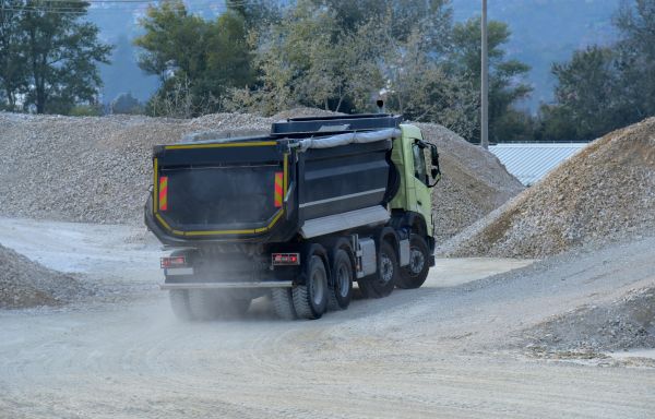 Gravel Delivery Service in Louisville