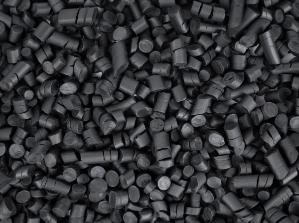 Rubber Mulch Installation in Louisville