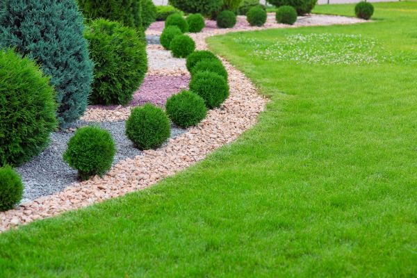 Edging Stones Installation in Louisville