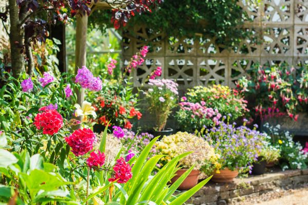 Spring Garden Maintenance in Louisville