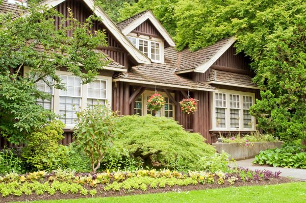 Log Home Landscaping in Louisville